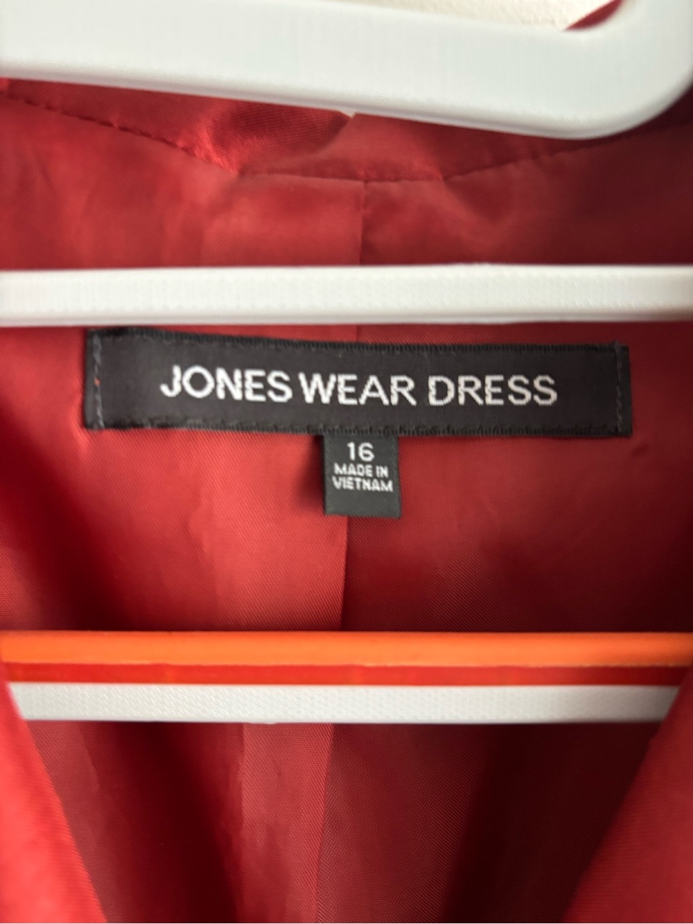 Jones Wear Burnt Orange Sleeveless Midi Dress - Picture 2 of 4